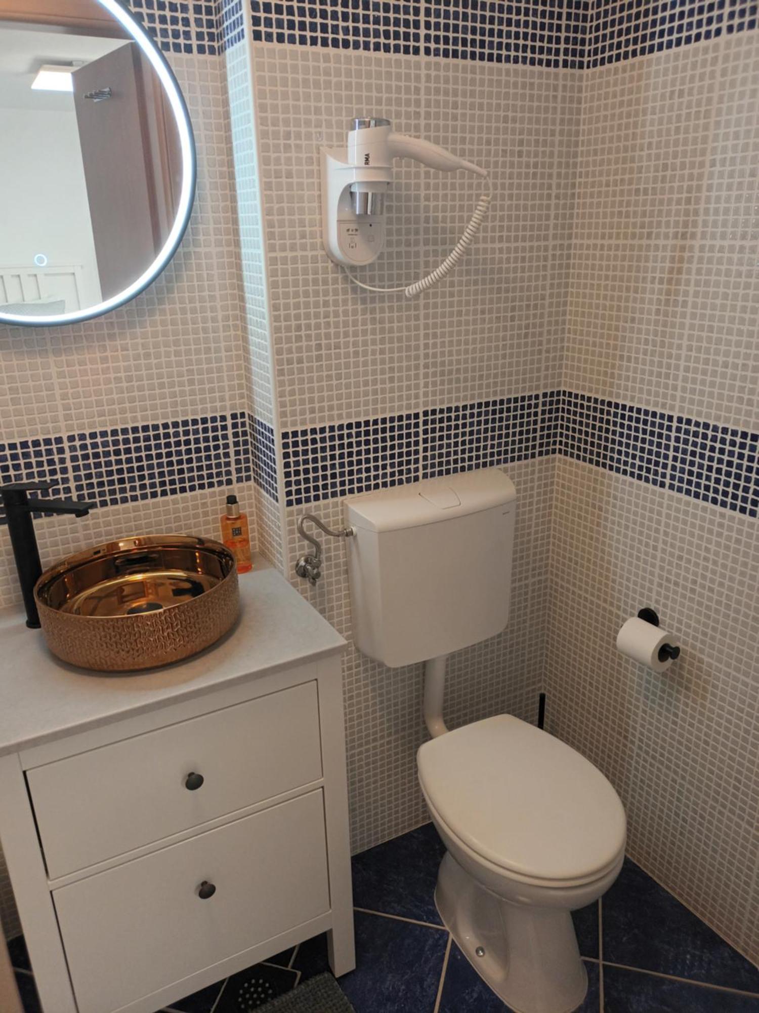 شقة App Hedonist Novigrad Istria المظهر الخارجي الصورة